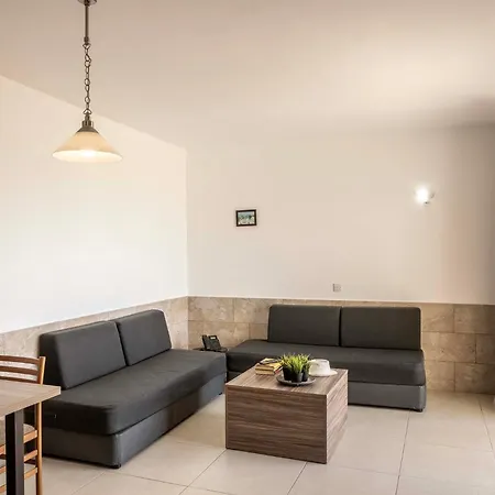 Hotel Electra Village 4*
