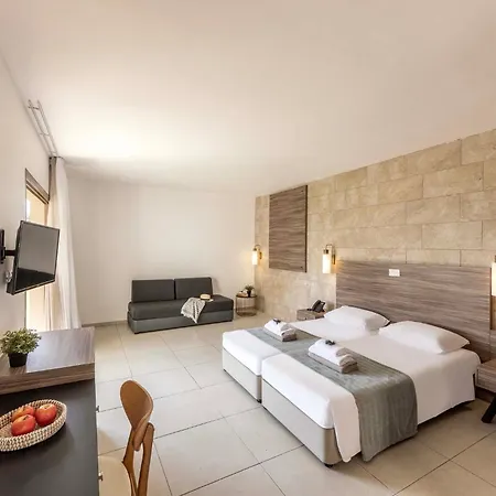 Electra Village 4*
