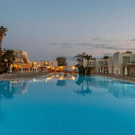 Hotel Electra Village 4*
