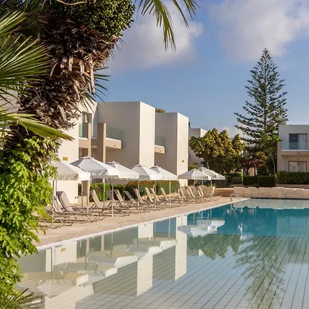 Hotel Electra Village 4*